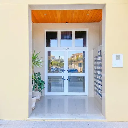 Apartamento Casa Orquídea Mar - Apartamento Em Zona Central De *